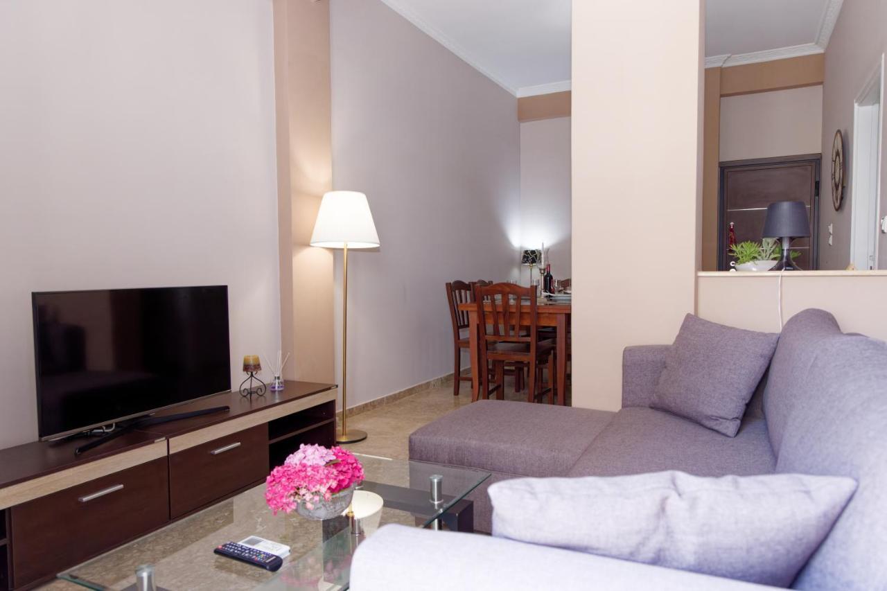 Serenity Apartment Kalamata Exterior photo